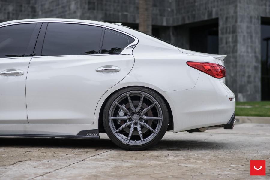 Детали экстерьера Infiniti Q50S on Vossen Wheels (HF-3) 2019 года  (фото 5 из 13)